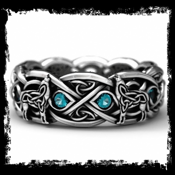 925 Sterling Silver Blue Topaz Celtic Wolf Ring - Picture 13 of 14